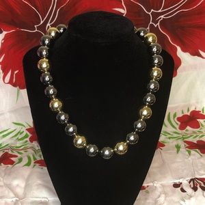 Paparazzi Pearl Necklace
